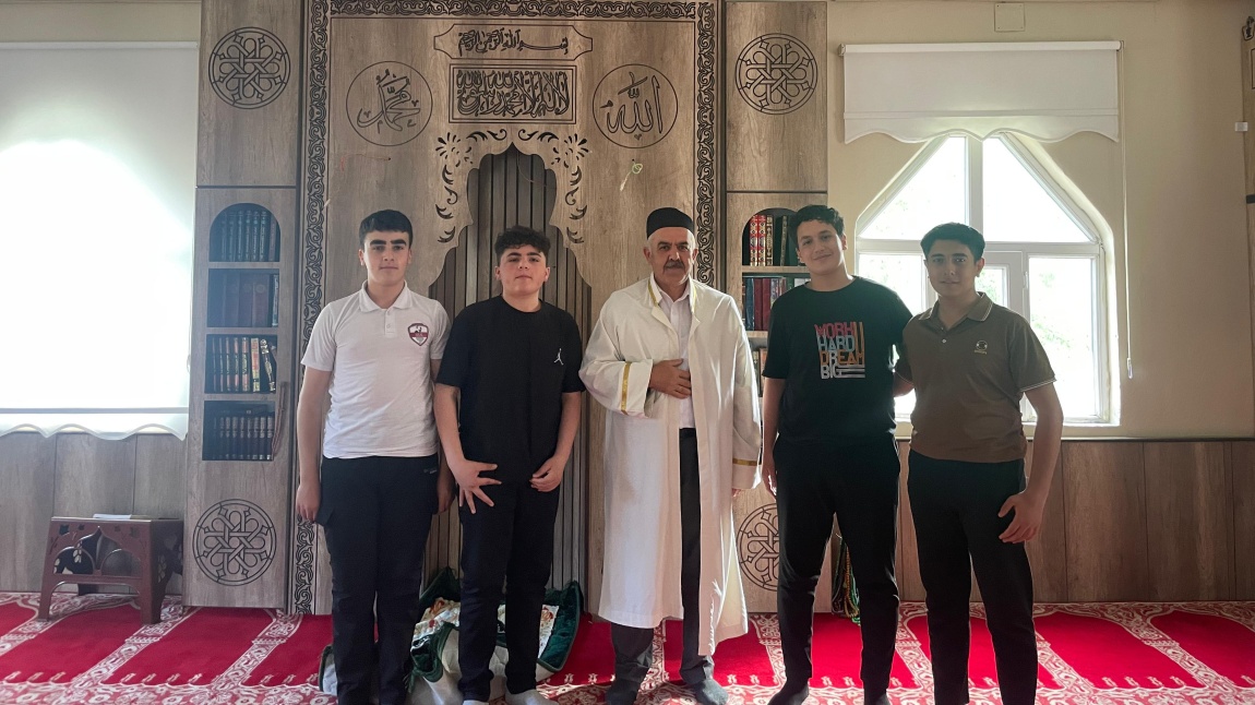 Öğrencilerimizden Cami Ziyareti