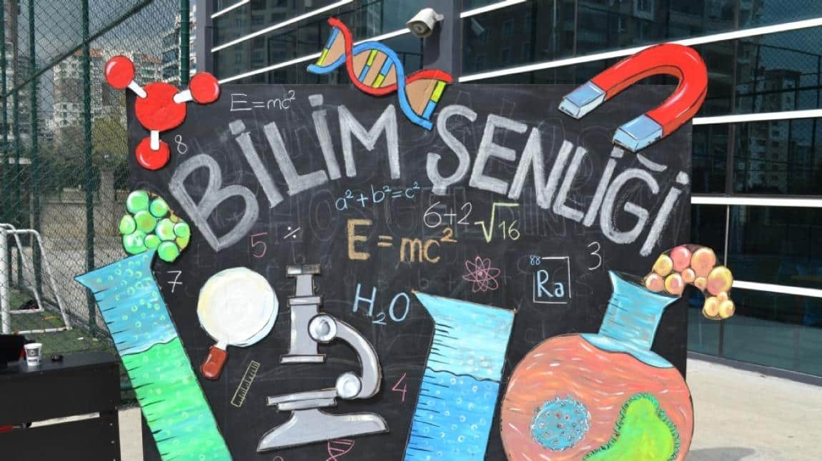 HAKKARİ ÜNİVERSİTESİ BİLİM ŞENLİĞİNE KATILDIK.